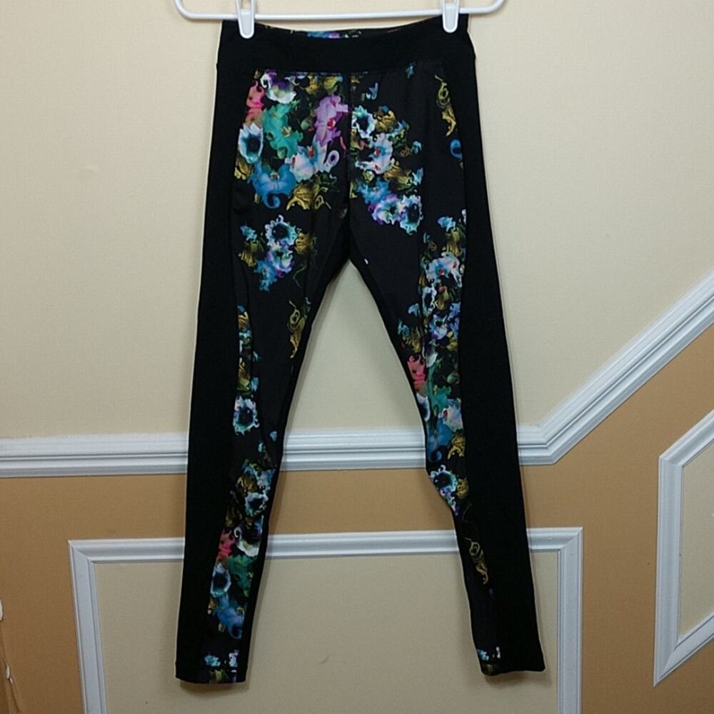 Cynthia Rowley Activewear Floral Panel Leggings size Small